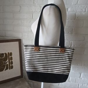 100% Cotton Striped Tote By Thirty One, Beach, Casual, Everyday